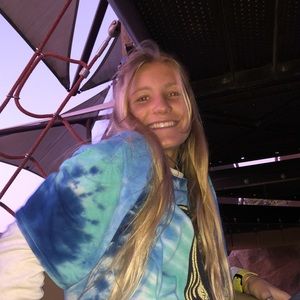 Meet your Posher, Kellie